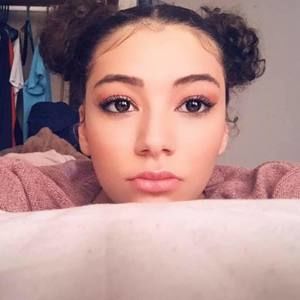 Meet your Posher, Logan lynn